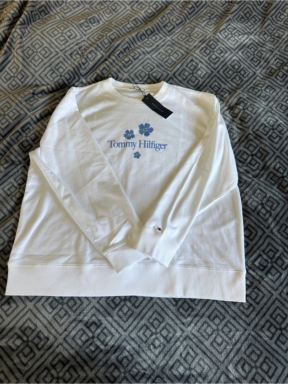 Tommy Hilfiger White Sweatshirt with Blue Floral Logo